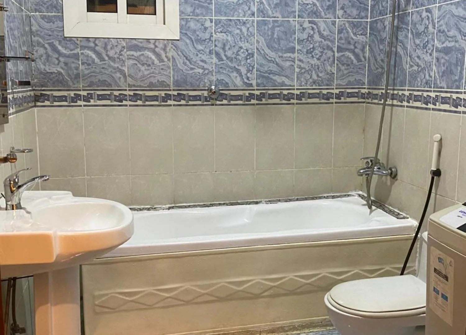 Apartment حي الحمدانية شقة من غرفة نوم وصالة ومطبخ Jeddah Saudi Arabia